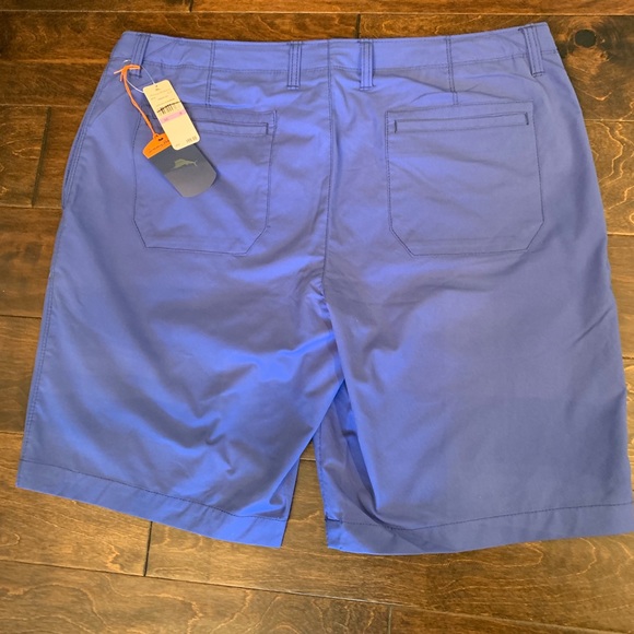 Tommy Bahama Hybrid Shorts - Picture 2 of 3